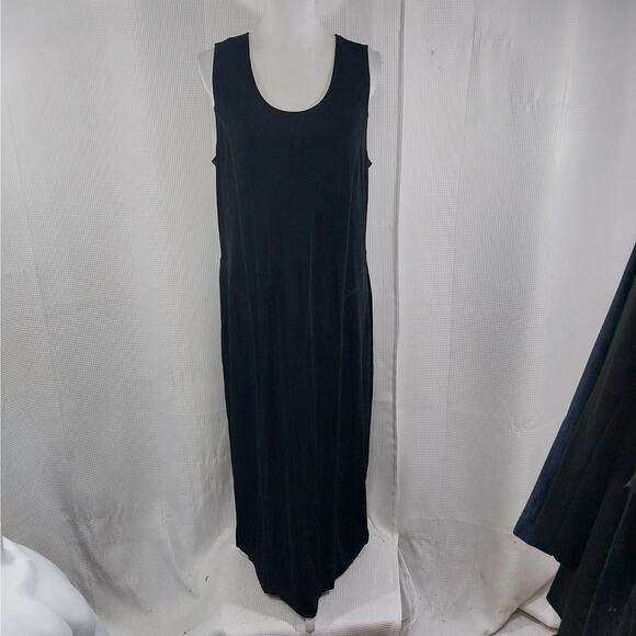 CHICO'S TRAVELERS! LUXE BLACK WRINKLE FREE FULL LENGTH TANK STYLE DRESS! SZ M - Picture 2 of 11